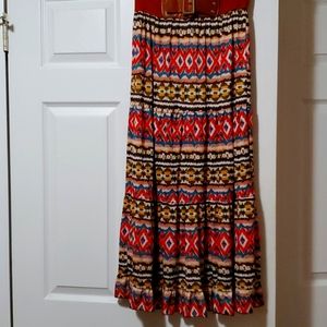 Tiered Maxi skirt